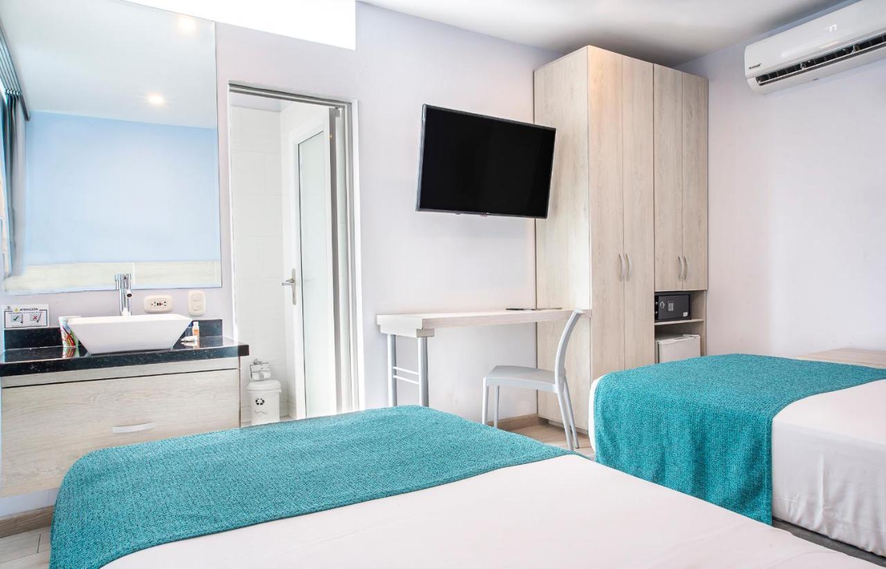 Hotel Santorini Casablanca Papares Bagian luar foto
