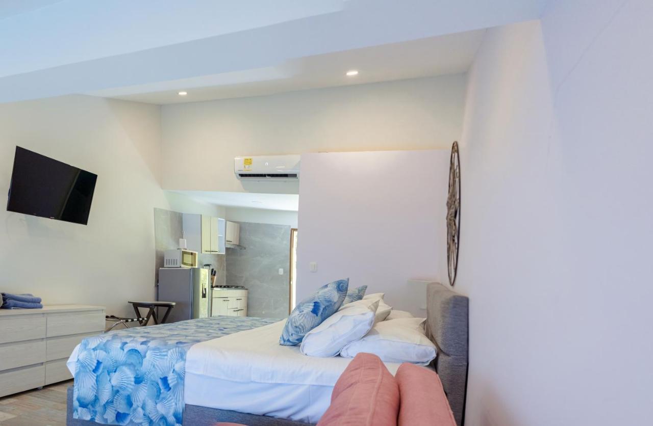 Hotel Santorini Casablanca Papares Bagian luar foto