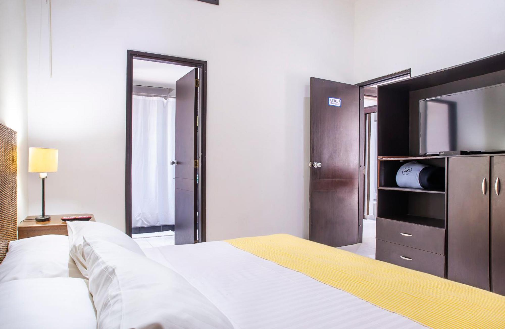 Hotel Santorini Casablanca Papares Bagian luar foto