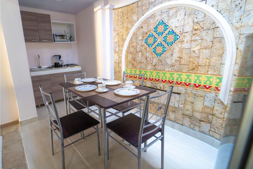 Hotel Santorini Casablanca Papares Bagian luar foto